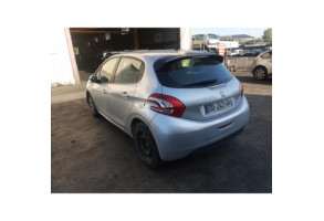 Pare boue arriere droit PEUGEOT 208 1 Photo n°13