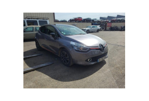 Feu arriere secondaire gauche (feux) RENAULT CLIO 4 Photo n°10
