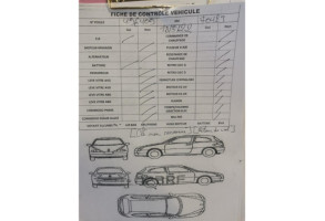 Feu arriere secondaire gauche (feux) RENAULT CLIO 4 Photo n°20