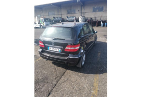 Feu arriere secondaire gauche (feux) MERCEDES CLASSE B 245 Photo n°13