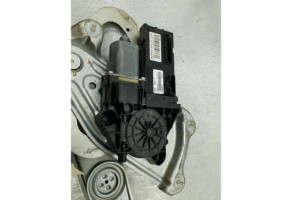 Leve vitre electrique avant gauche RENAULT MEGANE 3 Photo n°1