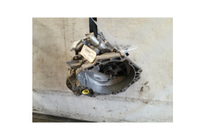 Boite de vitesses OPEL ASTRA J Photo n°1