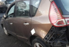 Plage arriere RENAULT SCENIC 3 Photo n°6