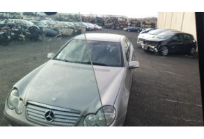 Malle/Hayon arriere MERCEDES CLASSE C 203 COUPE SPORT Photo n°17