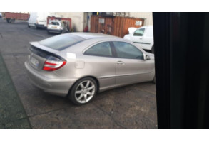 Malle/Hayon arriere MERCEDES CLASSE C 203 COUPE SPORT Photo n°18