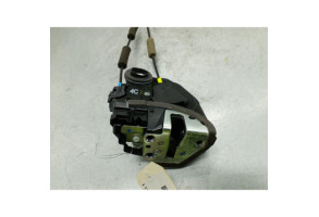 Serrure arriere droit TOYOTA AVENSIS 3 Photo n°1