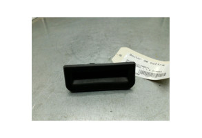 Bouton de coffre SKODA RAPID Photo n°1
