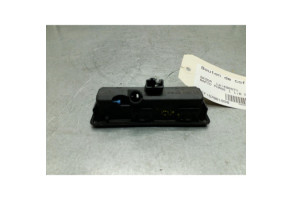 Bouton de coffre SKODA RAPID Photo n°2