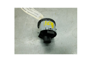 Commodo phare SKODA RAPID Photo n°1