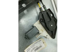Leve vitre electrique avant droit AUDI A1 1 Photo n°2