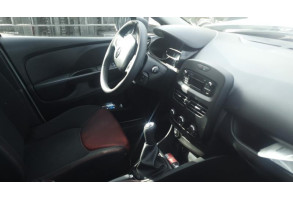 Pompe lave glace avant RENAULT CLIO 4 Photo n°8