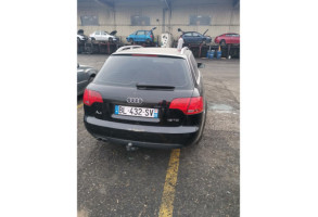 Plage arriere AUDI A4 2 Photo n°3