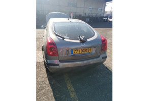 Verin de coffre NISSAN PRIMERA 4 Photo n°7