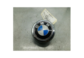 Bouton de coffre BMW SERIE 1 F21 Photo n°2