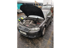Anti brouillard droit (feux) AUDI A3 2 Photo n°7