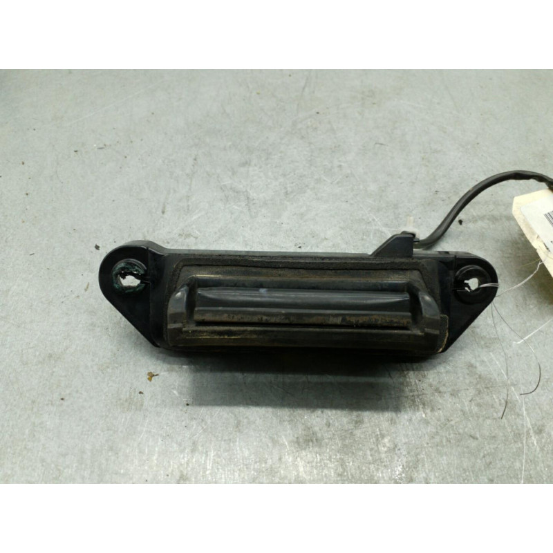 Bouton de coffre TOYOTA AVENSIS VERSO Photo n°1