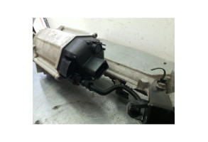 Cremaillere assistee OPEL ASTRA J Photo n°1