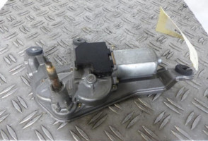 Moteur essuie glace arriere TOYOTA COROLLA VERSO 2