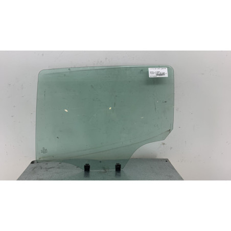 Vitre arriere gauche PEUGEOT 207
