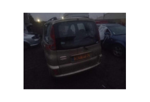 Vase de lave glace TOYOTA YARIS VERSO Photo n°7