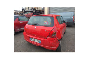 Verin de coffre SUZUKI SWIFT 3 Photo n°12