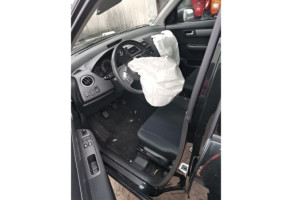 Verin de coffre SUZUKI SWIFT 3 Photo n°14