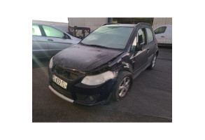 Verin de coffre SUZUKI SX4 1 Photo n°8