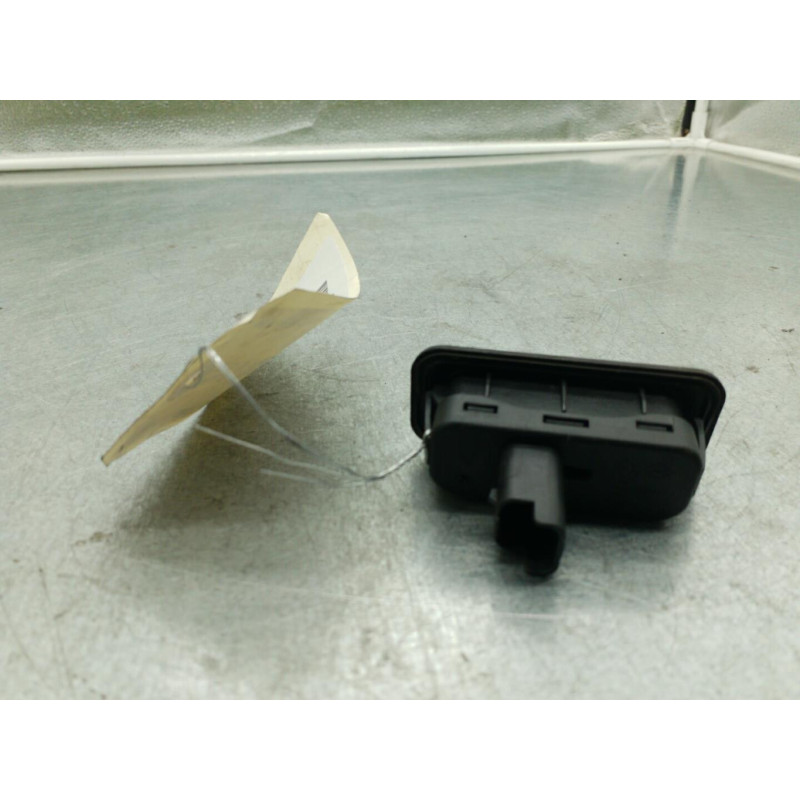 Bouton de coffre RENAULT SCENIC 3 Photo n°1