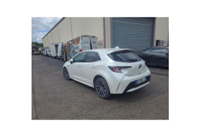 Feu arriere stop central TOYOTA COROLLA E21 Photo n°5