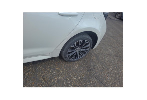 Feu arriere stop central TOYOTA COROLLA E21 Photo n°6