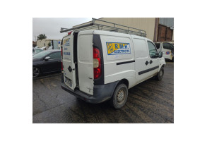 Feu arriere principal droit (feux) FIAT DOBLO 1 Photo n°8