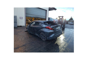 Bouton de coffre TOYOTA C-HR 1 Photo n°8