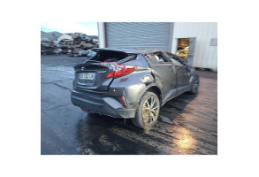 Bouton de coffre TOYOTA C-HR 1 Photo n°19