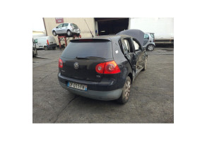 Feu arriere secondaire gauche (feux) VOLKSWAGEN GOLF 5 Photo n°12