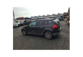 Feu arriere secondaire gauche (feux) VOLKSWAGEN GOLF 5 Photo n°18