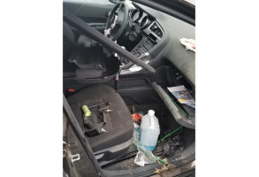 Moteur essuie glace avant gauche PEUGEOT 3008 1 Photo n°9