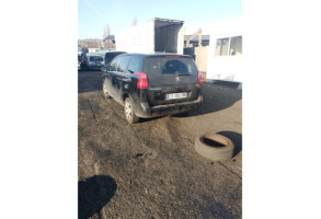 Moteur essuie glace avant gauche PEUGEOT 5008 1 Photo n°5