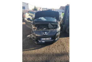 Moteur essuie glace avant gauche PEUGEOT 5008 1 Photo n°8