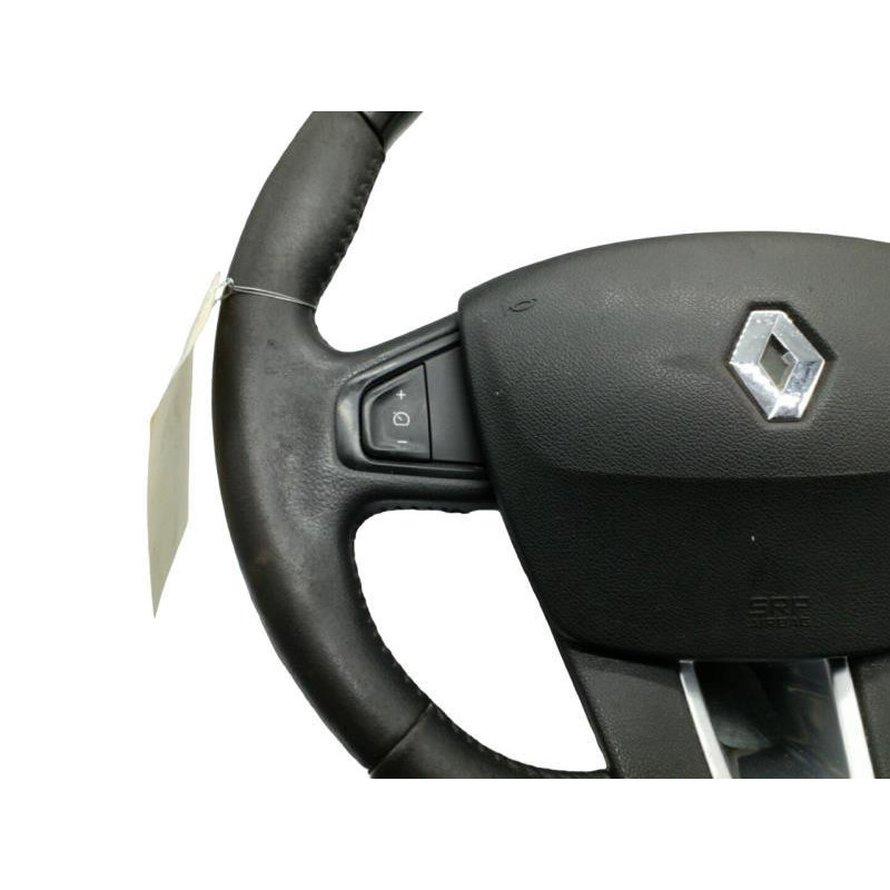 Volant RENAULT LATITUDE Photo n°1