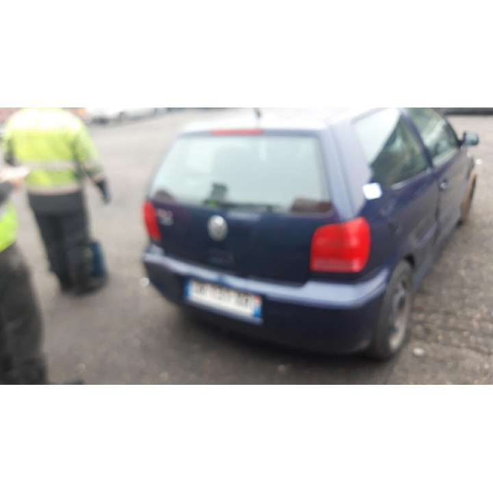 Feu arriere principal droit (feux) VOLKSWAGEN POLO 3 Photo n°9