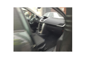 Verin de coffre PEUGEOT 207 Photo n°8