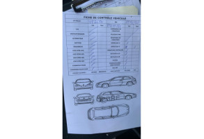 Verin de coffre TOYOTA YARIS 2 Photo n°19