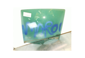 Vitre arriere gauche RENAULT CLIO 3 Photo n°4