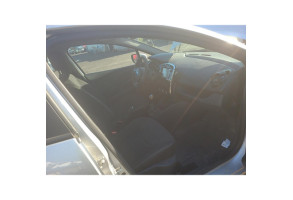 Verin de coffre RENAULT CLIO 4 Photo n°8