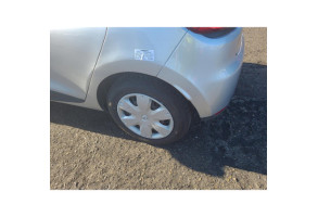 Verin de coffre RENAULT CLIO 4 Photo n°17