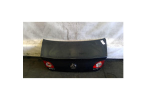 Malle/Hayon arriere VOLKSWAGEN PASSAT 5 Photo n°1