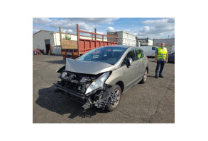 Moteur essuie glace avant gauche PEUGEOT 3008 1 Photo n°14