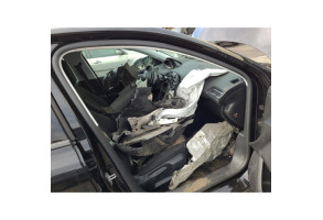Vitre arriere gauche PEUGEOT 308 2 Photo n°11