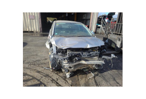 Vitre arriere droit OPEL CORSA E Photo n°11