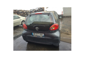 Leve vitre electrique avant gauche TOYOTA AYGO 1 Photo n°3